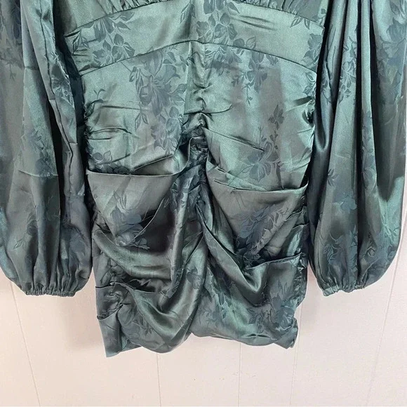 NWT Showpo RICHMOND JACQUARD FLORAL LONG SLEEVE RUCHED MINI DRESS GREEN SZ 4 - Picture 5 of 15